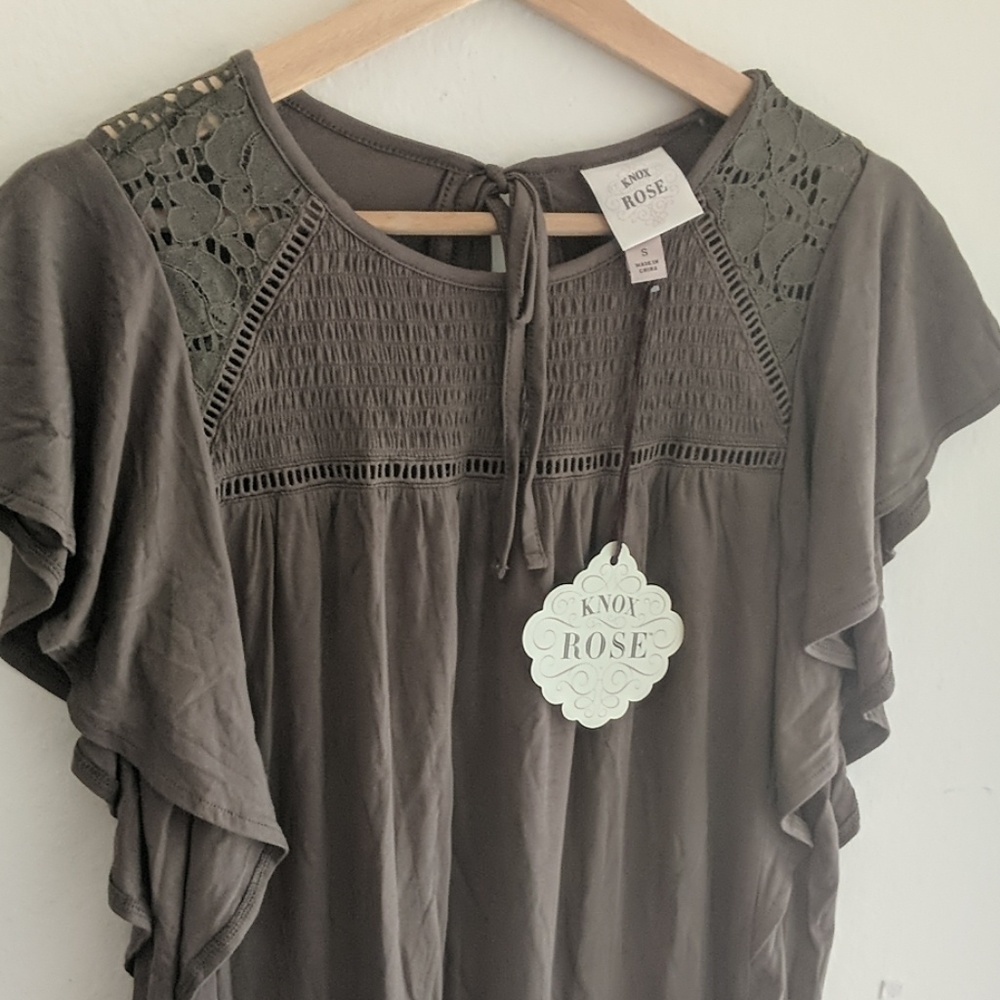 Knox Rose Butterfly Sleeve Blouse